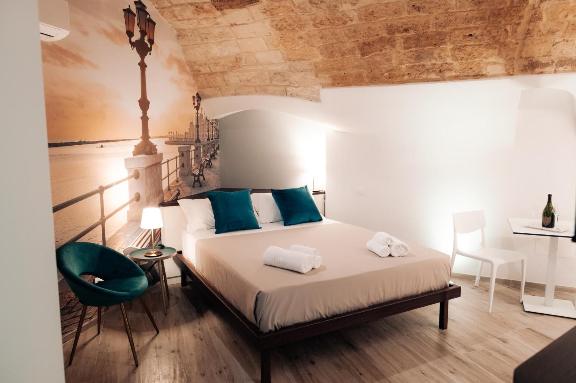 Timeless Apulian Luxury Suite Bari Exterior photo
